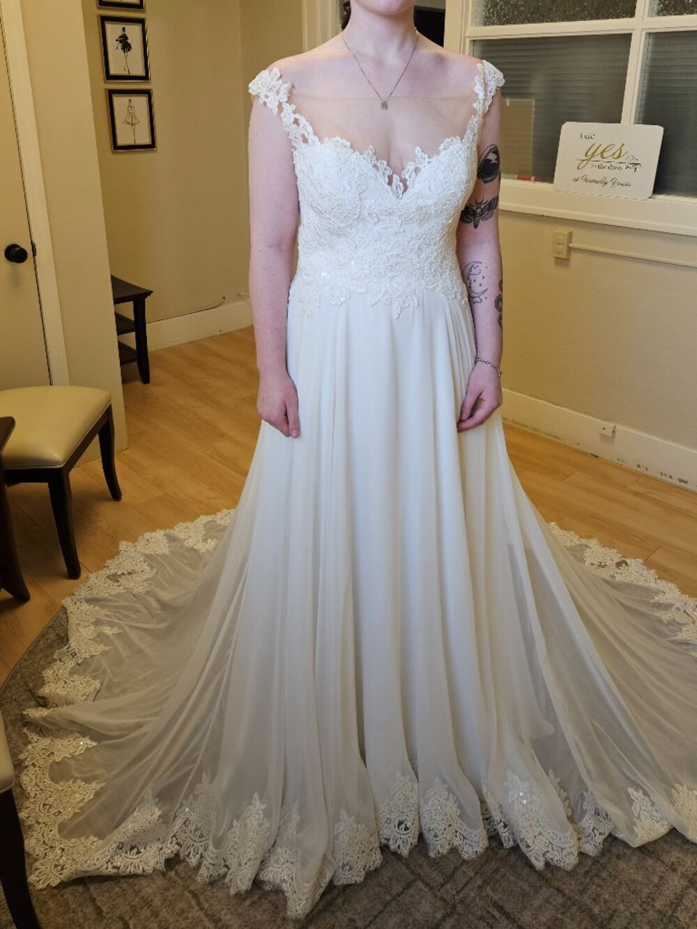 NWOT Size 14 Ivory Sincerity by Justin Alexander Bridal Gown